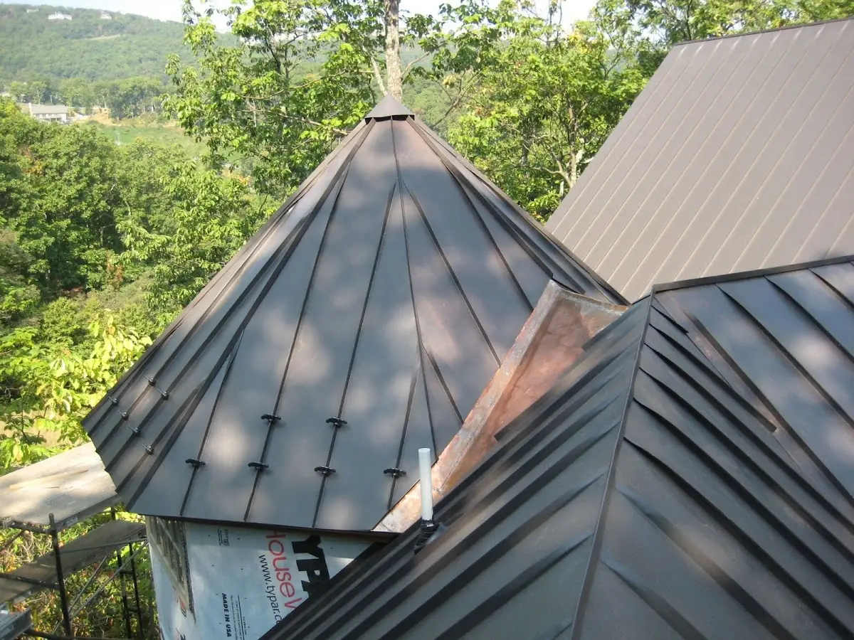 Professional Roof Tarp Installation by Craftsman Roofing in Lima
